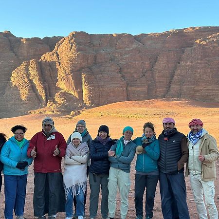 Bedouin Future Camp Hotell Wadi Rum Exteriör bild