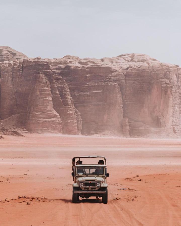 Bedouin Future Camp Hotell Wadi Rum Exteriör bild