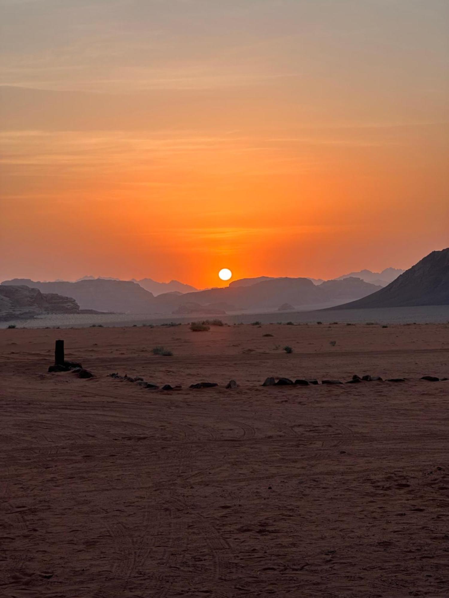 Bedouin Future Camp Hotell Wadi Rum Exteriör bild