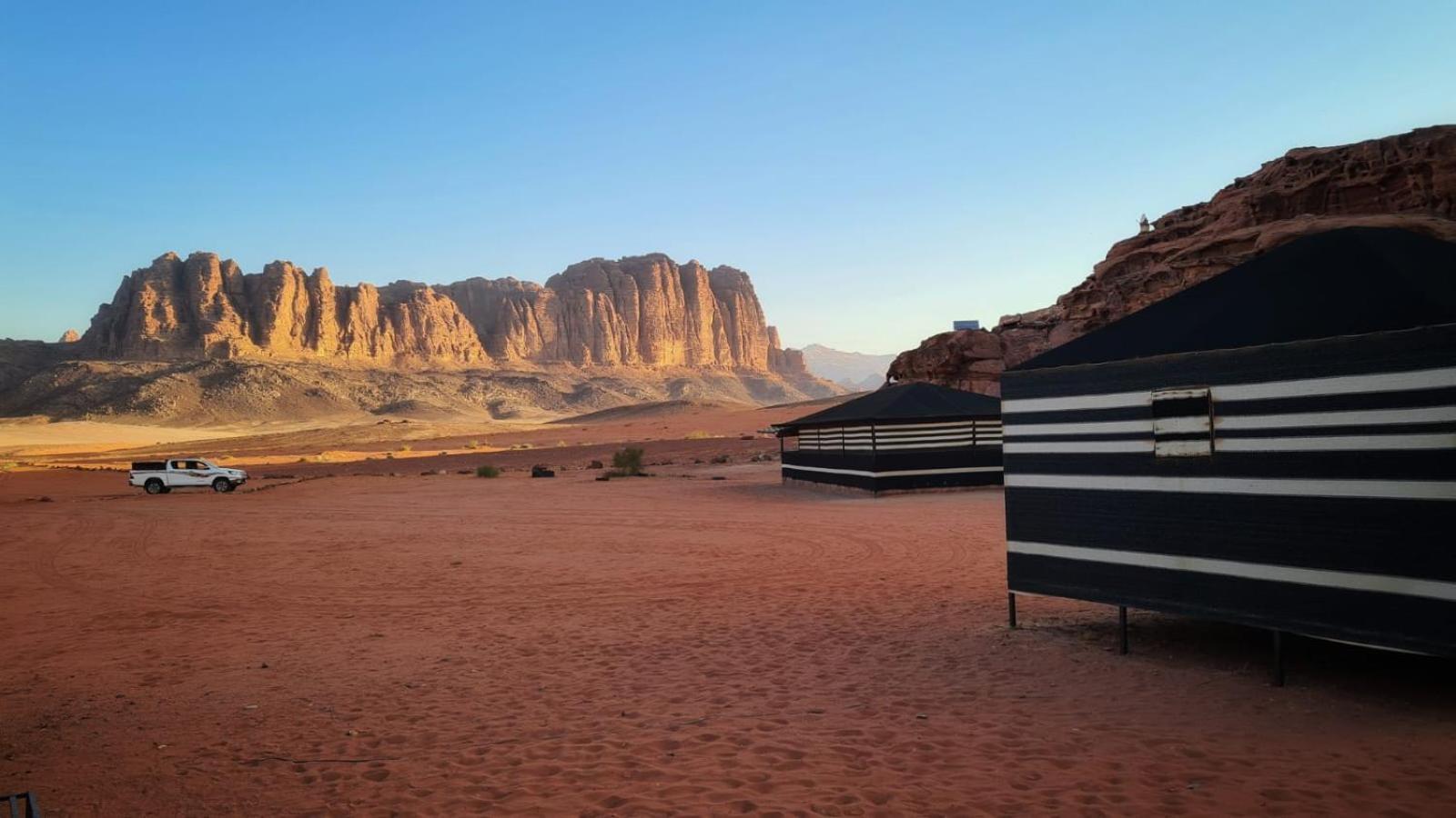 Bedouin Future Camp Hotell Wadi Rum Exteriör bild