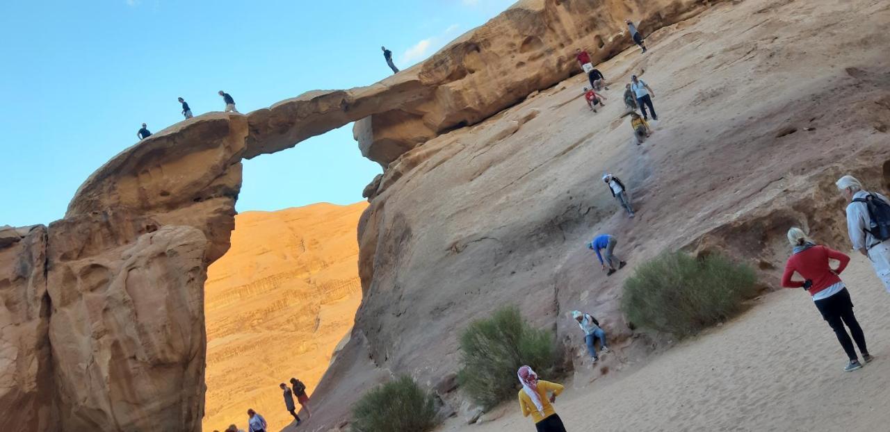 Bedouin Future Camp Hotell Wadi Rum Exteriör bild